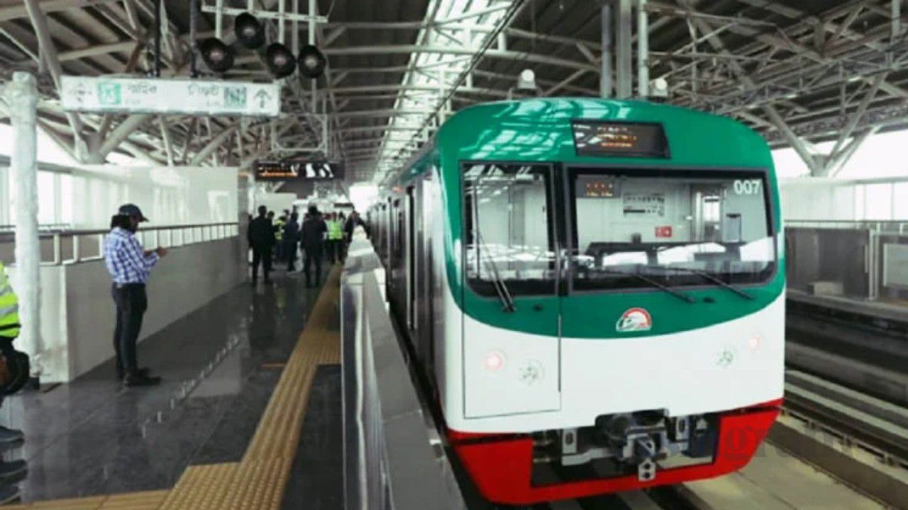 Two More Metro Rail Trains to Be Added This Month to Ease Nighttime Crowds