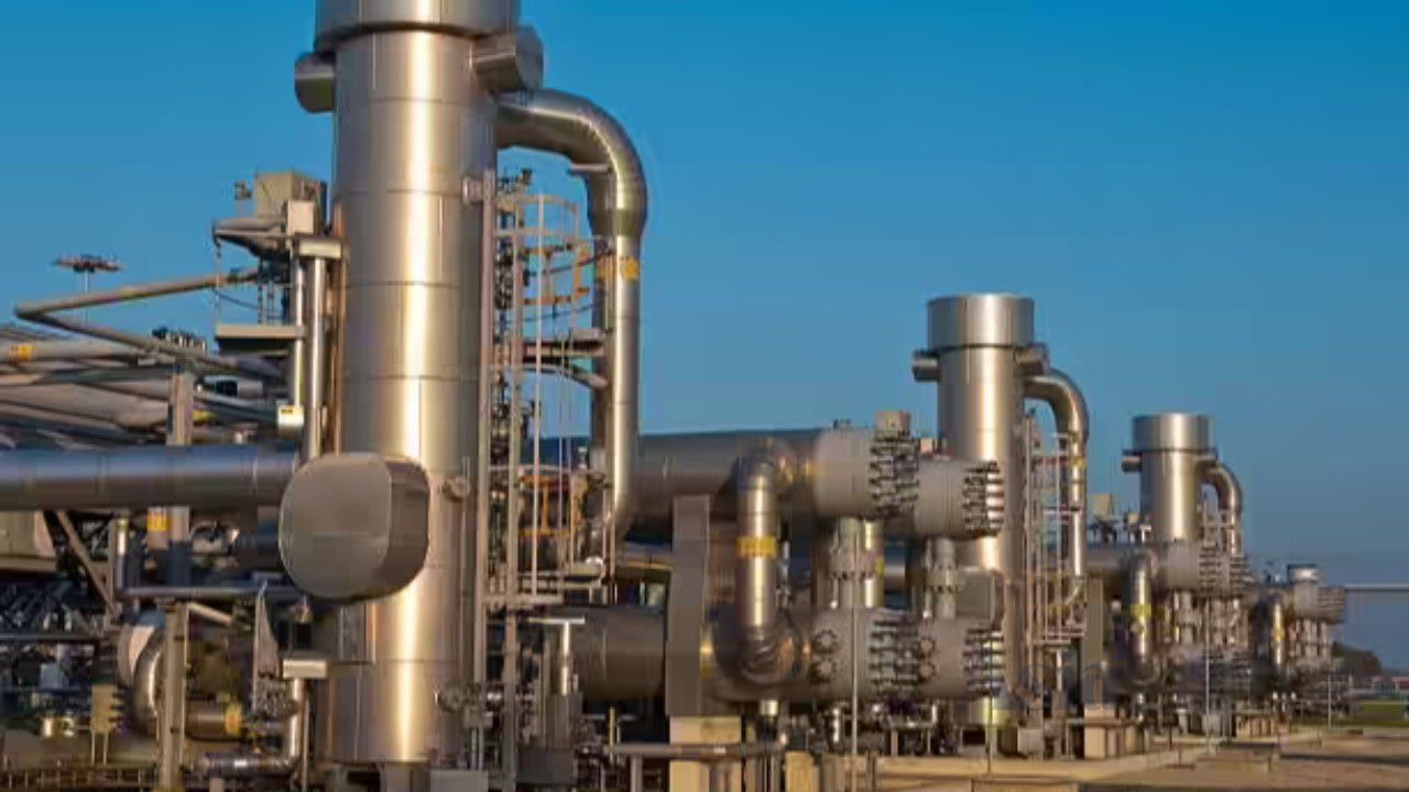 Hormuz Crisis Brings Kuwait’s Oil Exports to a Standstill