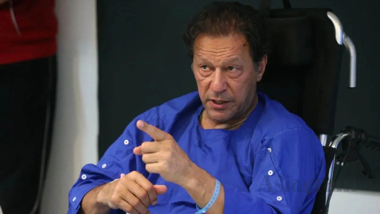 Former cricket captains urge Shehbaz Sharif to ensure Imran Khan’s medical care