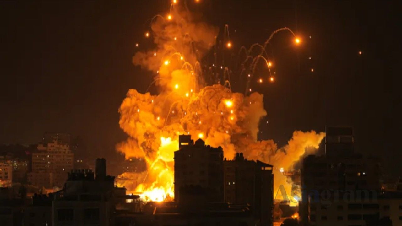 Israeli airstrike on Gaza City apartment kills five