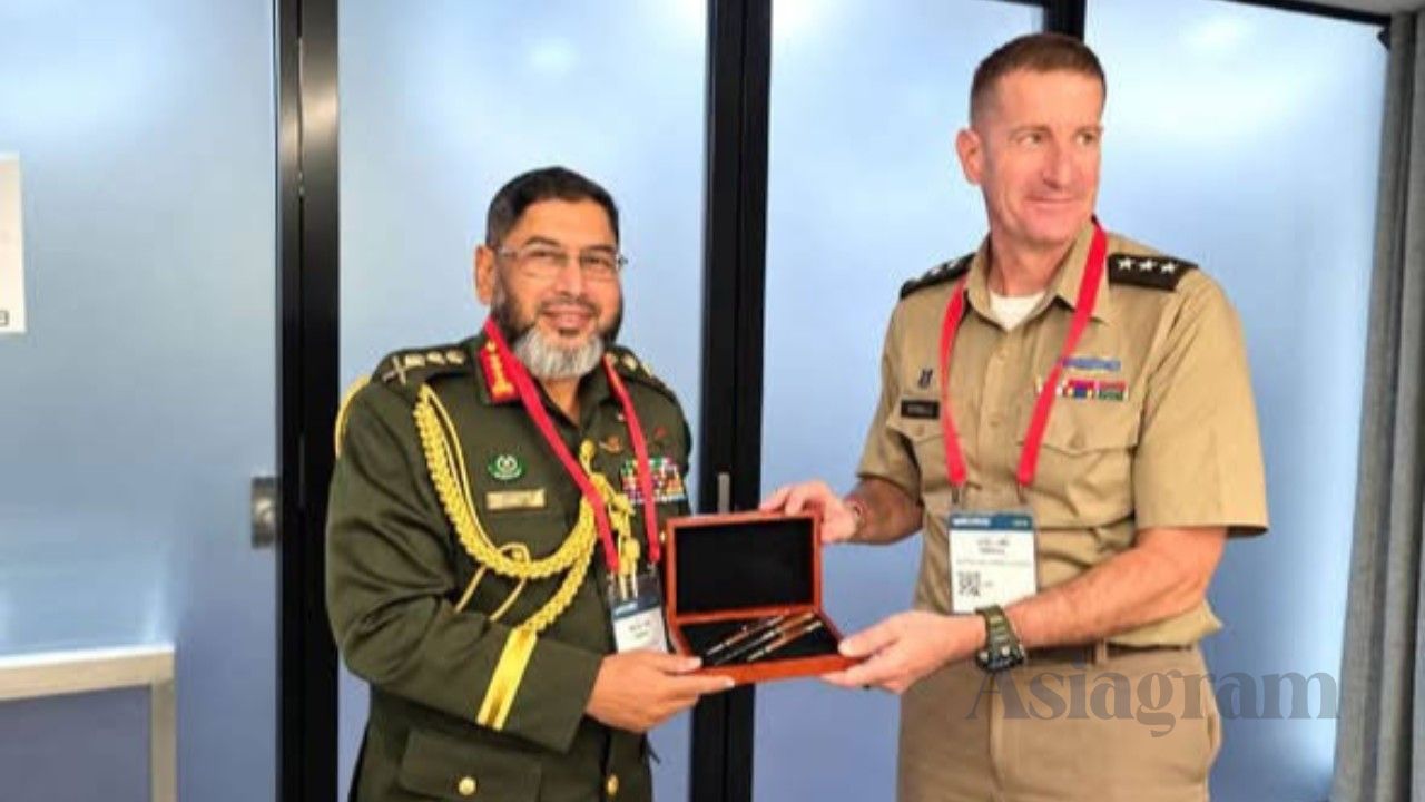 Army chief holds separate talks with Australian, US military officials