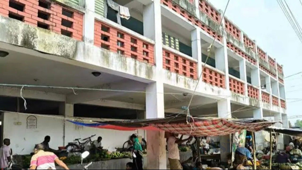 Tk 2 crore market building remains unused six years after construction